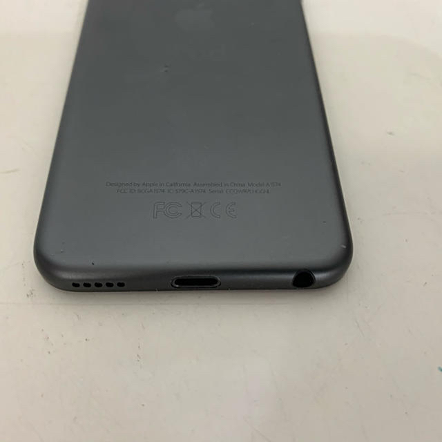 送料無料！　6世代　iPod touch 32GB MKJ02J/A