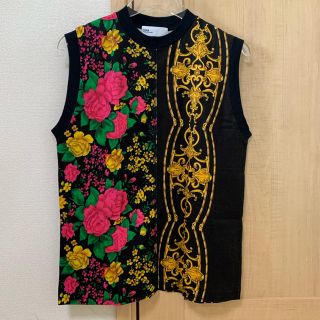 トーガ(TOGA)のTOGA 19SS タンクトップ　Cotton print tank top(タンクトップ)