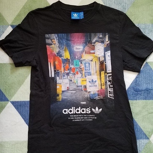 adidas(アディダス)のアディダス adids Tシャツ カットソー 希少デザイン メンズのトップス(Tシャツ/カットソー(半袖/袖なし))の商品写真