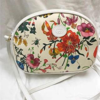 グッチ(Gucci)の☆レア☆GUCCIフローラ花柄ショルダーバックオールド(ショルダーバッグ)