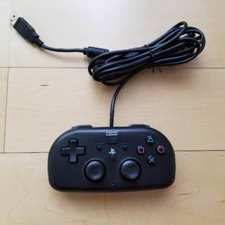 プレイステーション4(PlayStation4)のワイヤードコントローラーライト for ps4(家庭用ゲーム機本体)