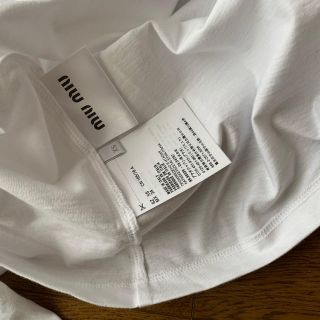 miumiu フリルTシャツ 試着のみタグ付き www.krzysztofbialy.com
