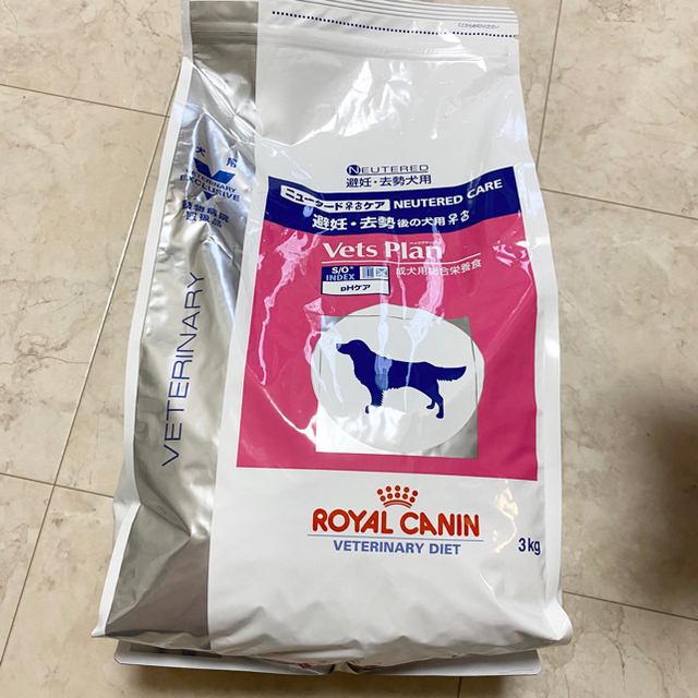 ROYAL CANIN - ロイヤルカナン ニュータードケア3kgの通販 by milk's