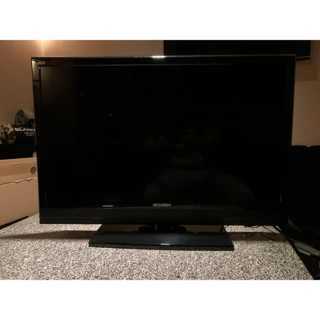 美品　動作確認済 三菱電機 32型液晶テレビ REAL LCD-32ML10