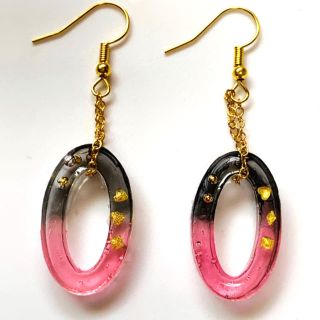 ハンドメイド　レジン　ピアス　イヤリング(ピアス)