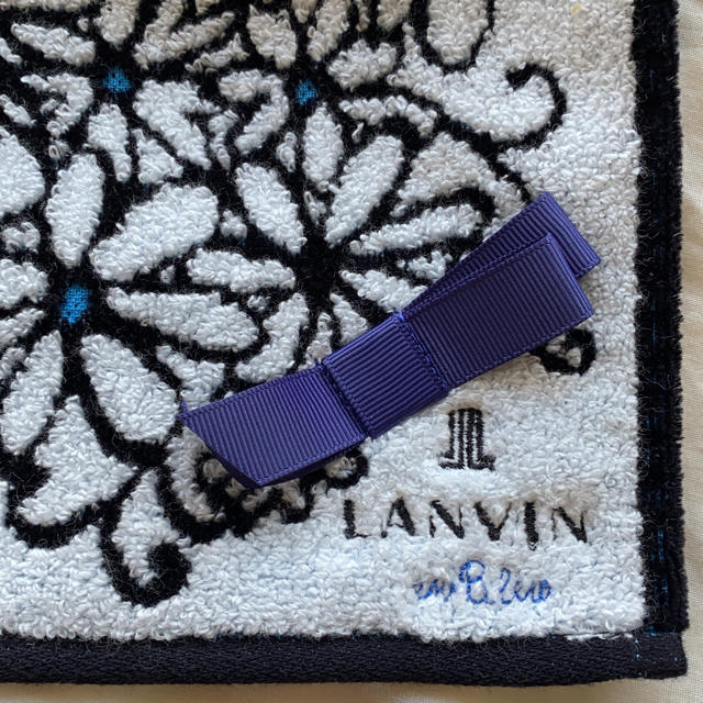 LANVIN en Bleu(ランバンオンブルー)の【あおいさま専用】ランバンオンブルー　タオルハンカチ レディースのファッション小物(ハンカチ)の商品写真