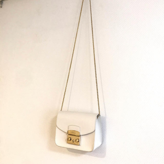 格安！FURLA メトロポリス　フラップ付き