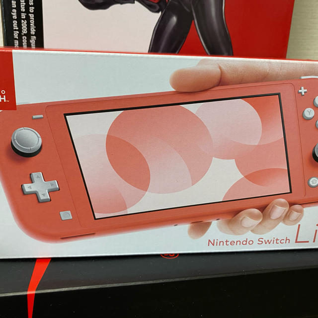 Nintendo Switch Lite コーラル - 携帯用ゲーム機本体