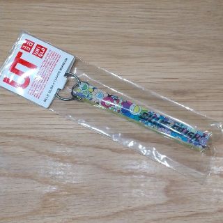 ユニクロ(UNIQLO)のユニクロ ビリーアイリッシュ×村上隆 キーホルダー(キーホルダー)