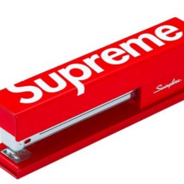 supreme シュプリーム　ホッチキス　swingline stapler
