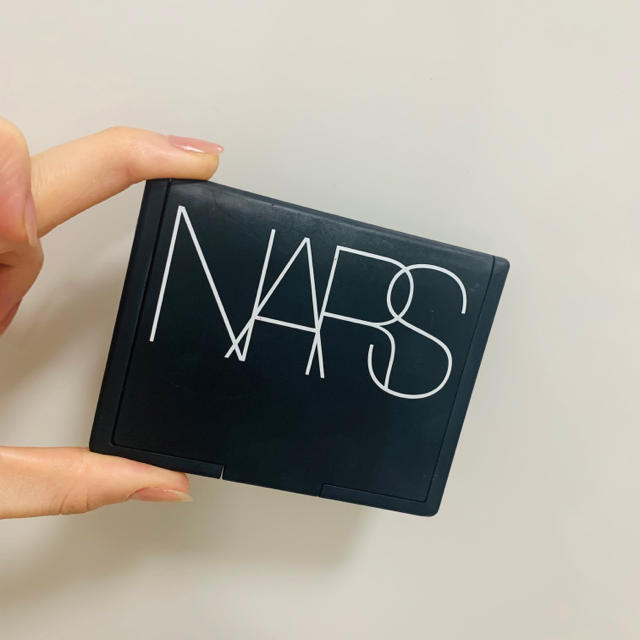 NARS(ナーズ)のNARS リフレプディング　セッティング　パウダー　プレストタイプ コスメ/美容のベースメイク/化粧品(フェイスパウダー)の商品写真