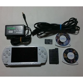プレイステーションポータブル(PlayStation Portable)の（管03）PSP-3000（白）すぐ遊べるセット(携帯用ゲーム機本体)