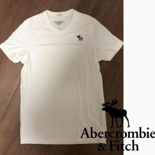 アバクロンビーアンドフィッチ(Abercrombie&Fitch)のアバクロ　シャツ   Vネック　美品　価格交渉ok(Tシャツ/カットソー(半袖/袖なし))