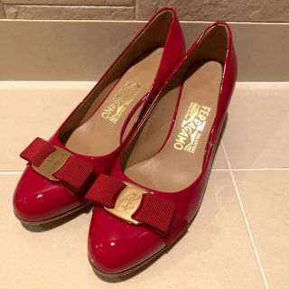 フェラガモ(Ferragamo)の短期間値段　7C フェラガモ  パンプス(ハイヒール/パンプス)