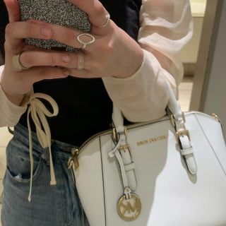 マイケルコース(Michael Kors)のMICHAEL KORS バッグ(ハンドバッグ)