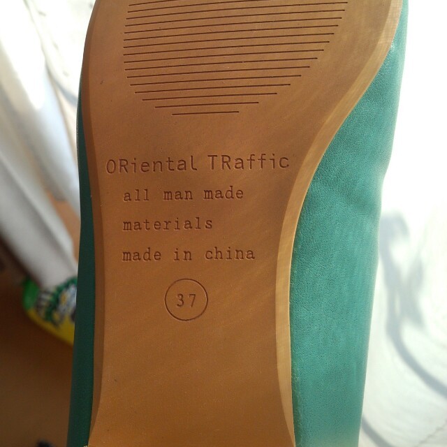 ORiental TRaffic(オリエンタルトラフィック)のシルバートゥ　フラットシューズ レディースの靴/シューズ(ハイヒール/パンプス)の商品写真