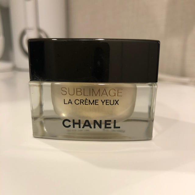 CHANEL(シャネル)のCHANEL サブリマージュ ラ クレーム ユー コスメ/美容のスキンケア/基礎化粧品(アイケア/アイクリーム)の商品写真