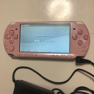 プレイステーションポータブル(PlayStation Portable)のPSP本体　3000 ブロッサムピンク(携帯用ゲーム機本体)