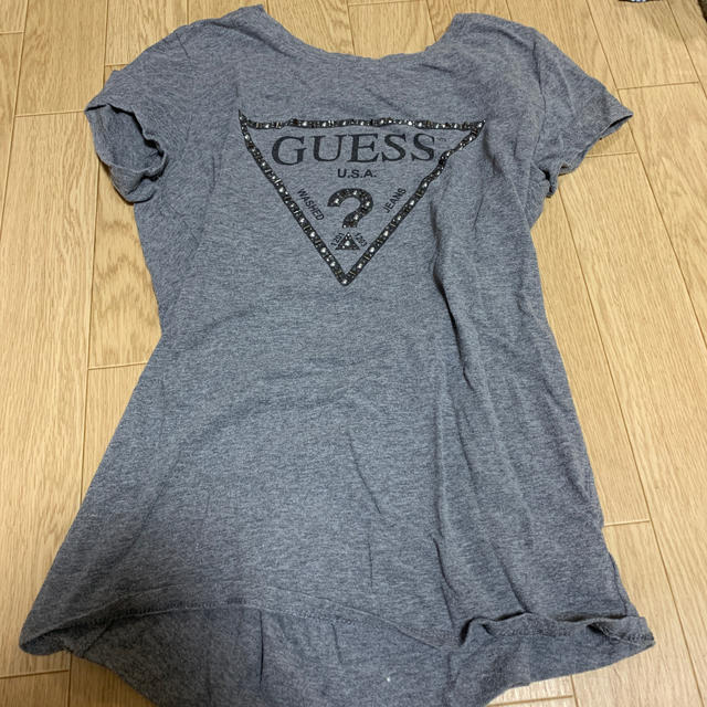 GUESS(ゲス)のGUESS グレーティシャツ メンズのトップス(Tシャツ/カットソー(半袖/袖なし))の商品写真