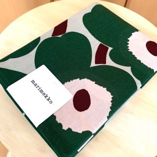 マリメッコ(marimekko)の☆送料込【グリーン】マリメッコ ピエニウニッコ　UNIKKO ティータオル1枚(テーブル用品)