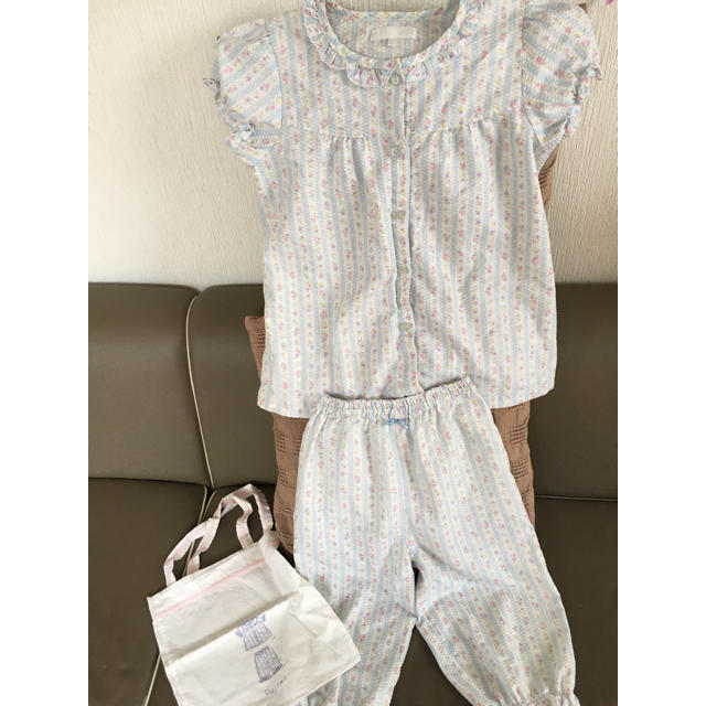 motherways(マザウェイズ)のマザウェイズ　バッグ付パジャマ キッズ/ベビー/マタニティのキッズ服女の子用(90cm~)(パジャマ)の商品写真