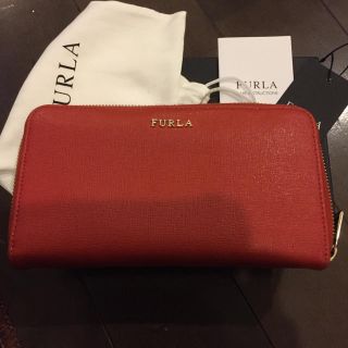 フルラ(Furla)のFURLA   長財布  ラウンドファスナー   ダークオレンジ❗️(財布)