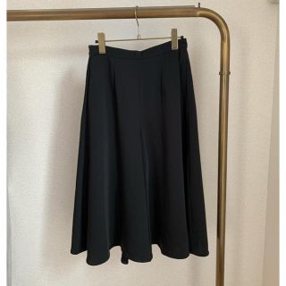 ジャスグリッティー(JUSGLITTY)のJUSGLITTY タックフレアパンツ　ジャスグリッティー(クロップドパンツ)