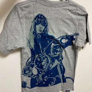 ヒステリックグラマー(HYSTERIC GLAMOUR)のヒステリックグラマー　Tシャツ　グレー　バックプリント(Tシャツ(半袖/袖なし))