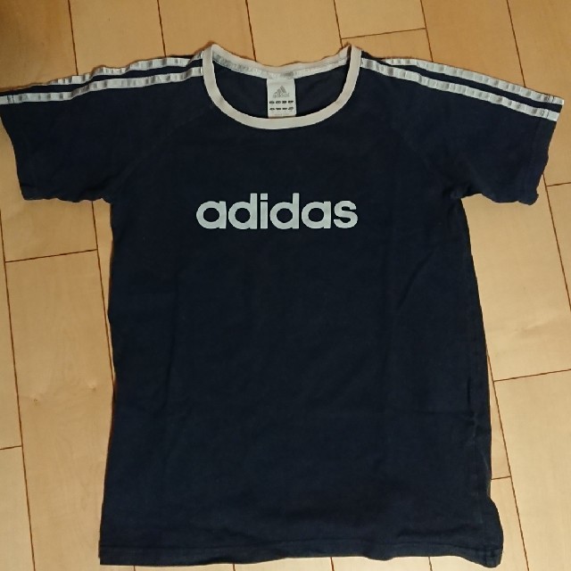 adidas(アディダス)のアディダス&ニューバランス シャツ二枚 キッズ/ベビー/マタニティのキッズ服男の子用(90cm~)(Tシャツ/カットソー)の商品写真