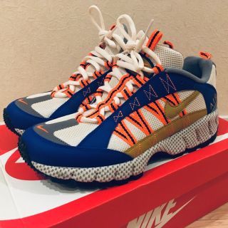 ナイキ(NIKE)のNIKE AIR HUMARA '17 QS(スニーカー)