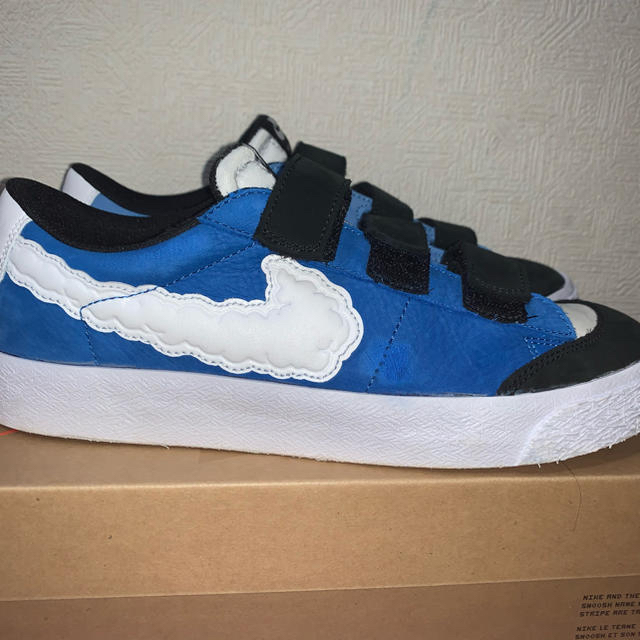 NIKE(ナイキ)のKEVIN BRADLEY NIKE SB ZOOM BLAZER LOW メンズの靴/シューズ(スニーカー)の商品写真