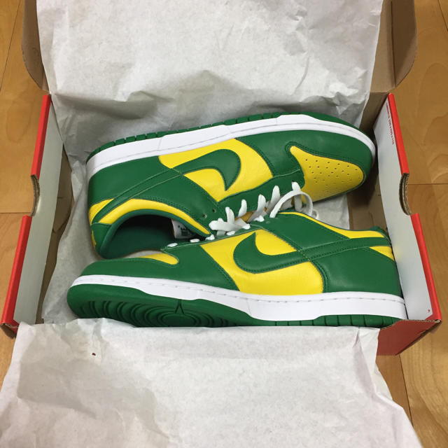 NIKE(ナイキ)のNIKE DUNK LOW SP BRAZIL 28.5cm ダンク　ブラジル メンズの靴/シューズ(スニーカー)の商品写真