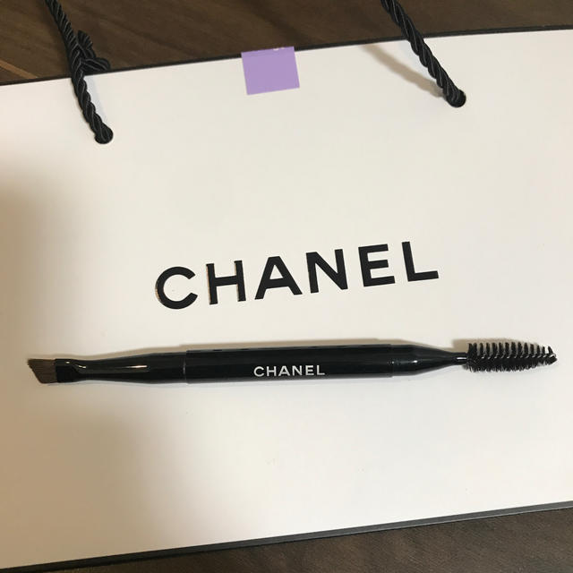 CHANEL(シャネル)のCHANELアイブロウパウダー＆眉ブラシセット【マドレン様専用】 コスメ/美容のベースメイク/化粧品(パウダーアイブロウ)の商品写真