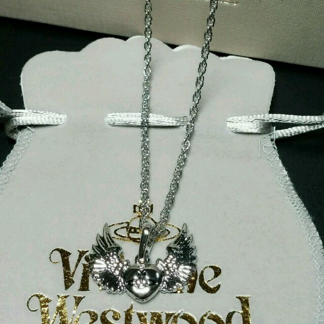 レディース値下げ♥Vivienne Westwood ハートモチーフ　ペンダント