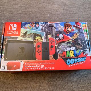 ニンテンドースイッチ(Nintendo Switch)の任天堂　Switch 本体　セット　中古　マリオオデッセイセット版(家庭用ゲーム機本体)