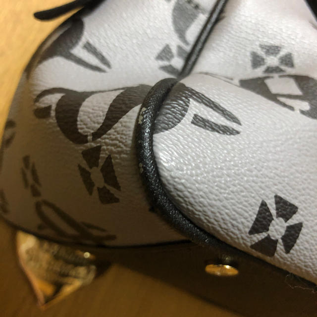 vivienne westwood ヤスミン　オーブ　ショルダーバッグ