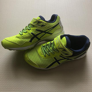 アシックス(asics)のスニーカー　asics   22.5cm   イエロー(スニーカー)