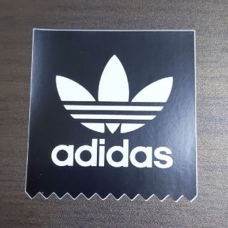 アディダス(adidas)の(縦7.3cm横7cm)adidas ステッカー(その他)