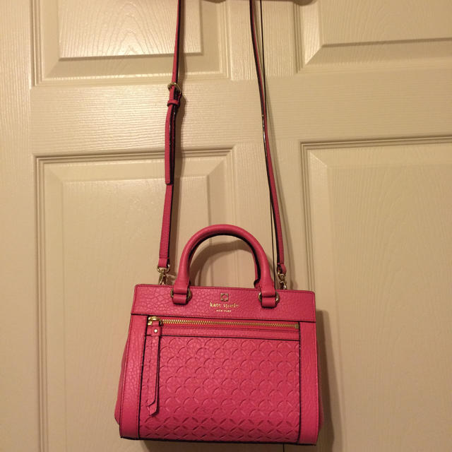 kate spade new york(ケイトスペードニューヨーク)の春カラー 可愛い 2way ピンク  レディースのバッグ(ショルダーバッグ)の商品写真