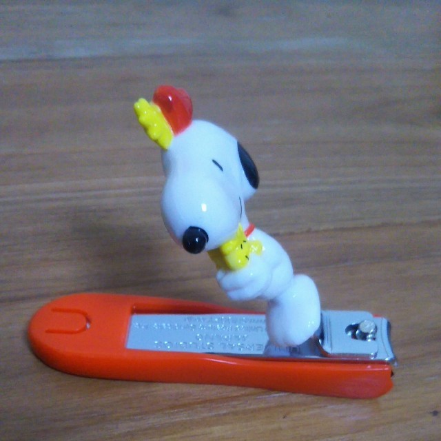 SNOOPY(スヌーピー)の新品未使用　スヌーピー爪切り　 キッズ/ベビー/マタニティの洗浄/衛生用品(爪切り)の商品写真