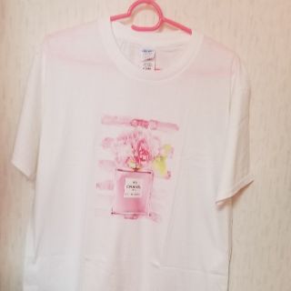 シャネル(CHANEL)のお値下げCHANELノベルティーティーシャ(Tシャツ(半袖/袖なし))