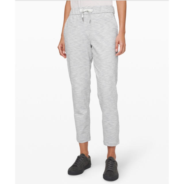 美品！lululemon ルルレモン On The Fly Pants サイズ4ルルレモン