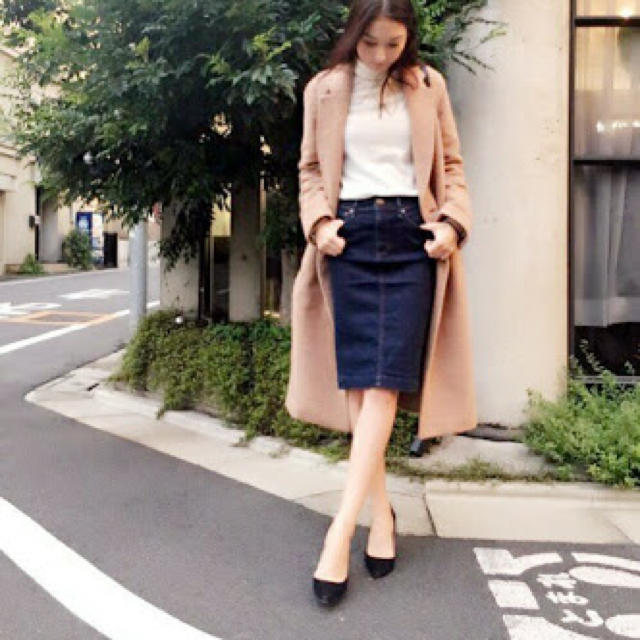 IENA(イエナ)のYANUK デニムペンシルスカート レディースのスカート(ひざ丈スカート)の商品写真