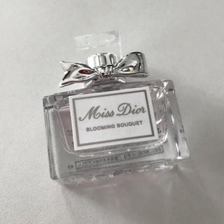 ディオール(Dior)のDIOR♡ブルーミングブーケ♡5ML(香水(女性用))