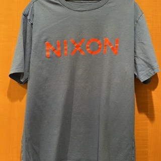 ニクソン(NIXON)の【期間限定複数枚ご購入で2,500→1,999円】NIXON　Tシャツ　Sサイズ(Tシャツ/カットソー(半袖/袖なし))