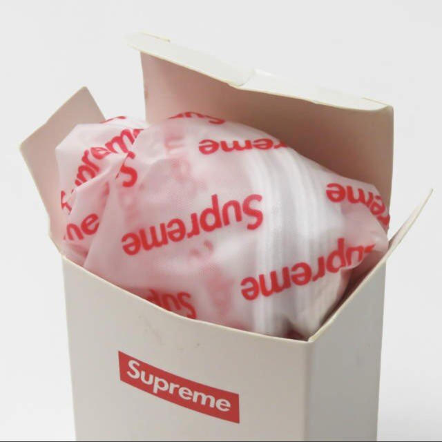 Supreme(シュプリーム)のsupreme shower cap 2019 S/S シャワーキャップ エンタメ/ホビーのコレクション(ノベルティグッズ)の商品写真