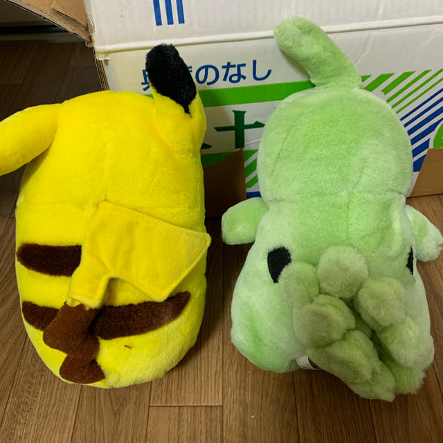 ポケモン 非売品 マクドナルドポケモンコラボ ピカチュウとヨーギラスの通販 By 林花梨 S Shop ポケモンならラクマ