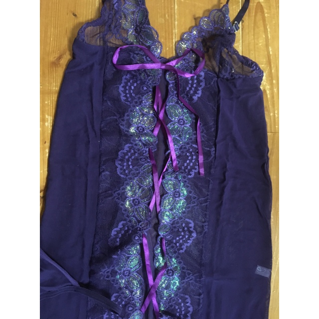 編み上げタイプの紫色のガーター付きベビド レディースのルームウェア/パジャマ(ルームウェア)の商品写真
