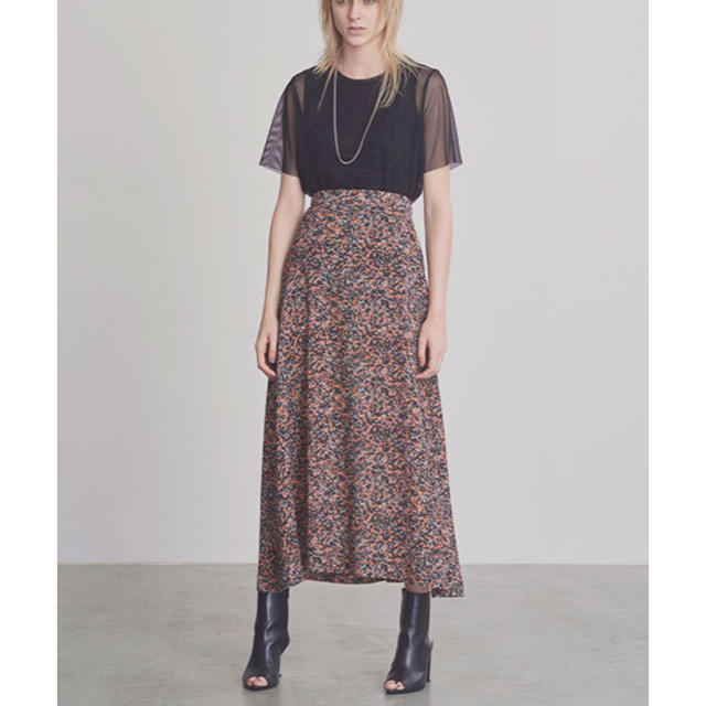 TOGA サリバンの透け感が夏にぴったりのモードなスカートの通販 by ………｜トーガならラクマ - 低価通販