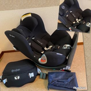 サイベックス(cybex)の人気‼️禁煙【美品】サイベックス シローナ★isofix 新生児チャイルドシート(自動車用チャイルドシート本体)